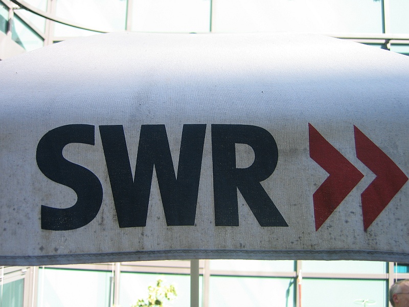 09 06 04 SWR-4 LiveSendung MVB (2).JPG